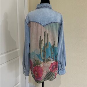 Scully Blue Denim Faux Suede Cactus Flower Desert Scene Women’s Shirt. Size XL